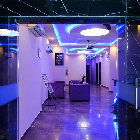 Expomart Inn Greater Noida Bagian luar foto