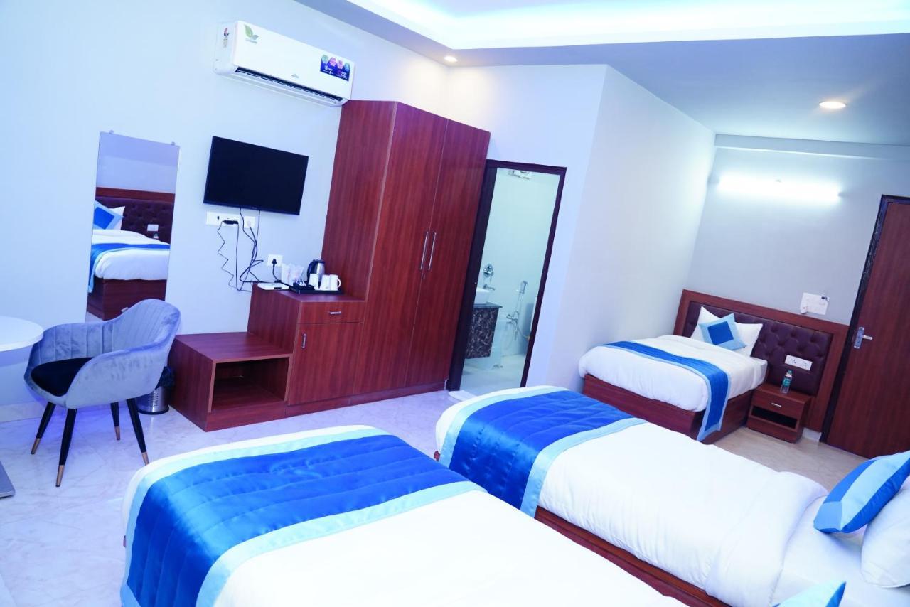 Expomart Inn Greater Noida Bagian luar foto