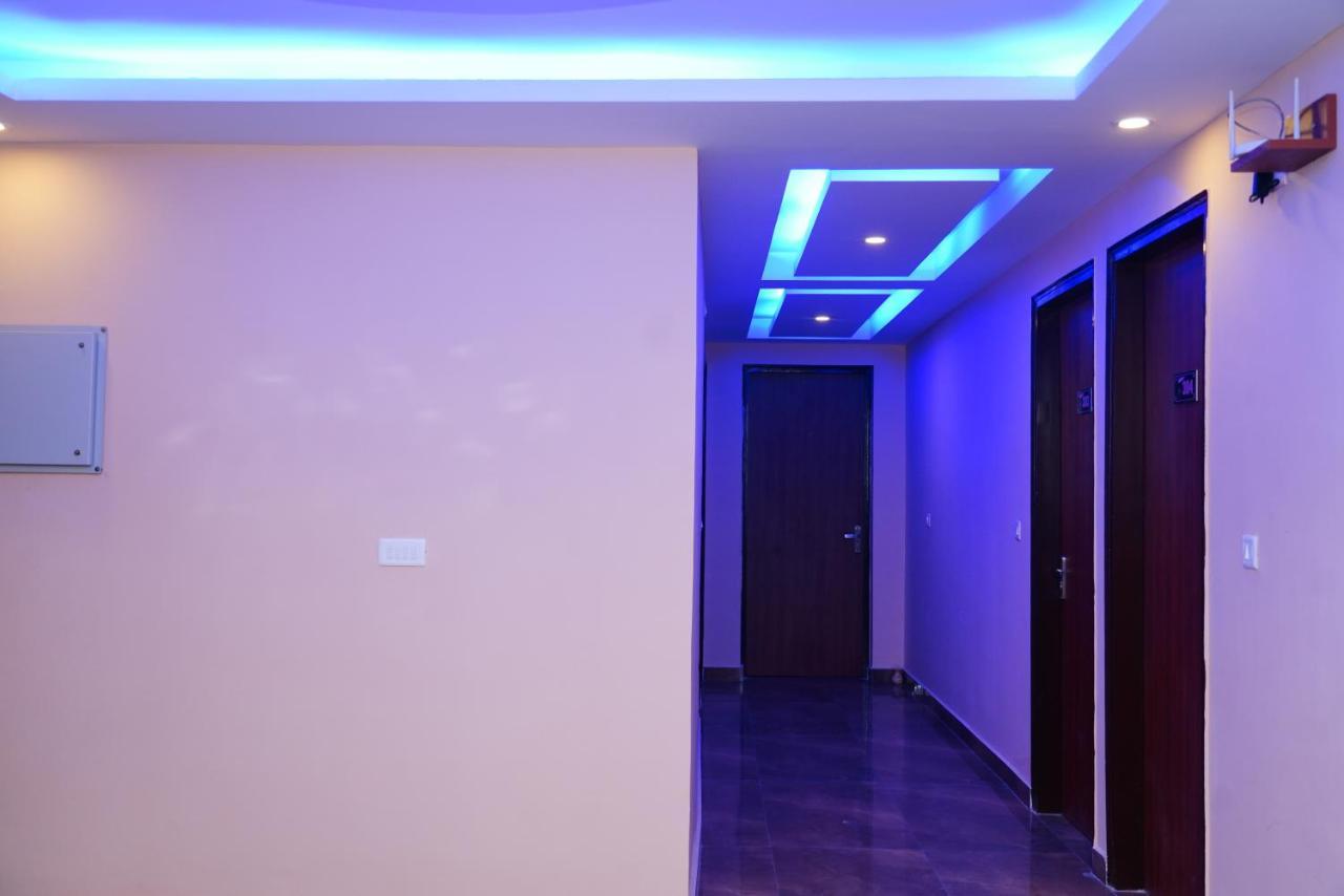 Expomart Inn Greater Noida Bagian luar foto