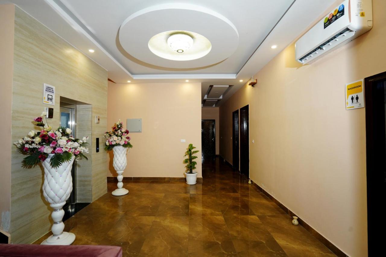 Expomart Inn Greater Noida Bagian luar foto